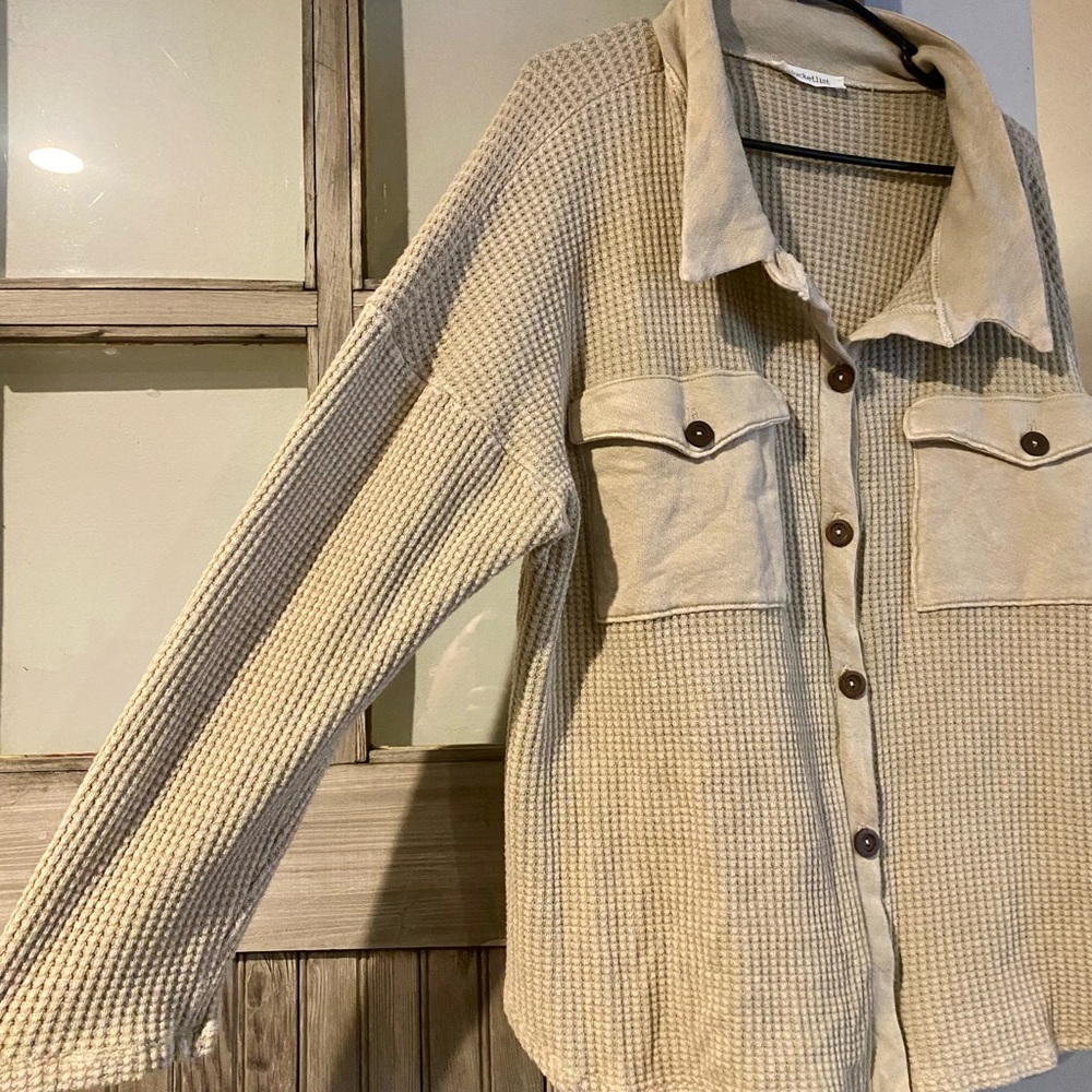 Bucket list shacket size large